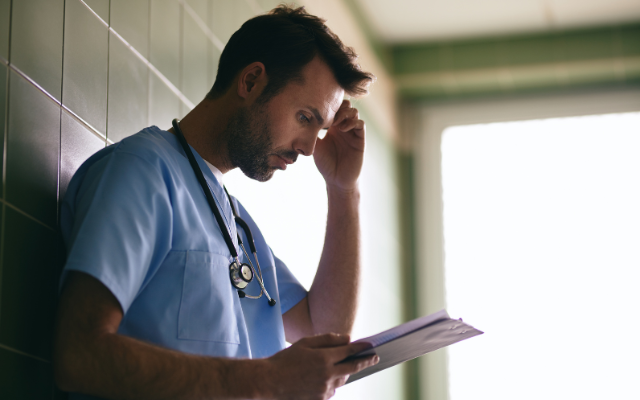 Veterinarian-stressed-about-a-mistake